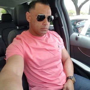 Meet your Posher, Henry